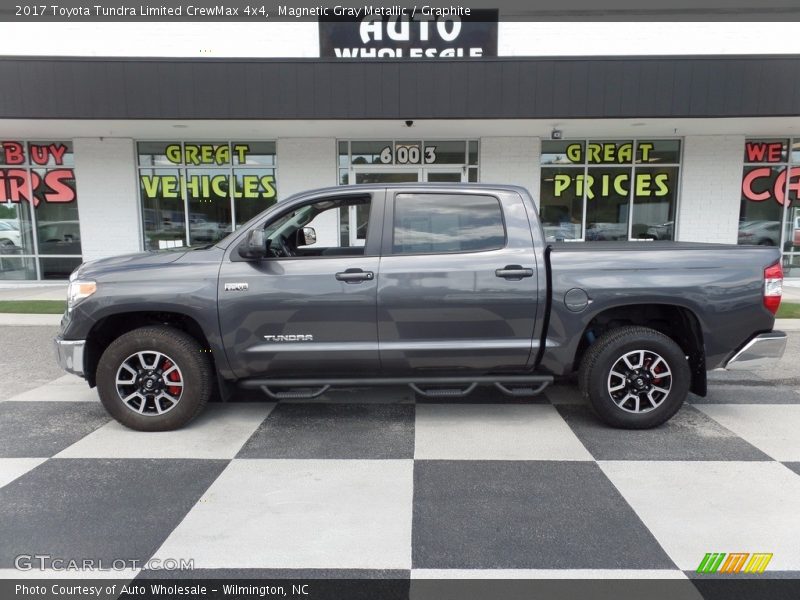 Magnetic Gray Metallic / Graphite 2017 Toyota Tundra Limited CrewMax 4x4