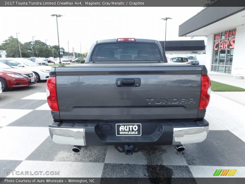 Magnetic Gray Metallic / Graphite 2017 Toyota Tundra Limited CrewMax 4x4