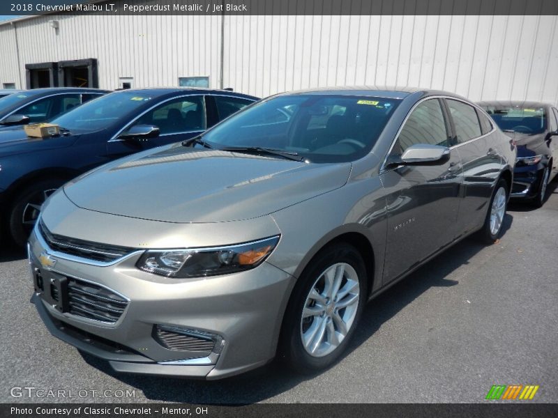 Pepperdust Metallic / Jet Black 2018 Chevrolet Malibu LT