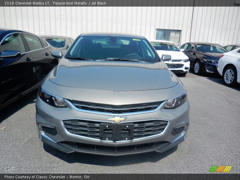 Pepperdust Metallic / Jet Black 2018 Chevrolet Malibu LT