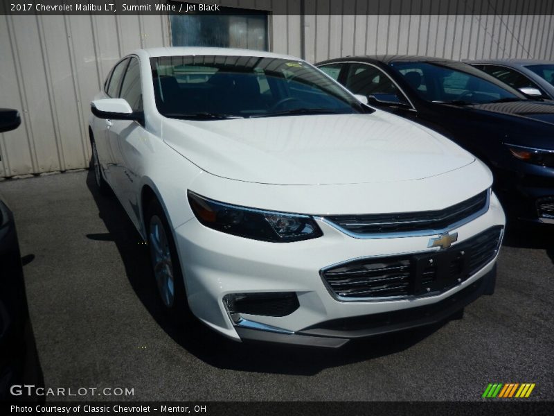 Summit White / Jet Black 2017 Chevrolet Malibu LT