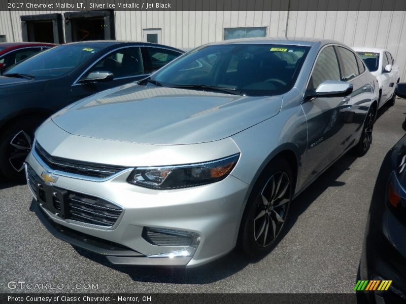 Silver Ice Metallic / Jet Black 2017 Chevrolet Malibu LT