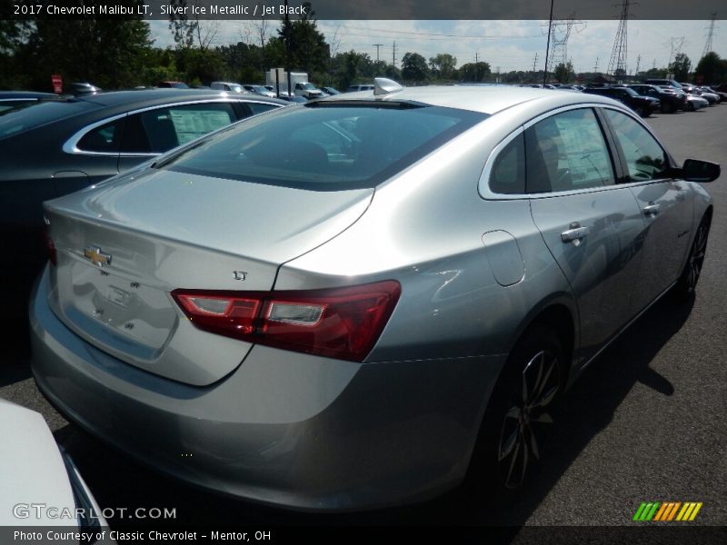 Silver Ice Metallic / Jet Black 2017 Chevrolet Malibu LT