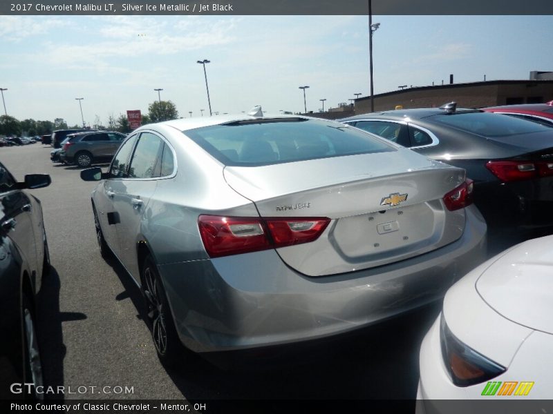 Silver Ice Metallic / Jet Black 2017 Chevrolet Malibu LT