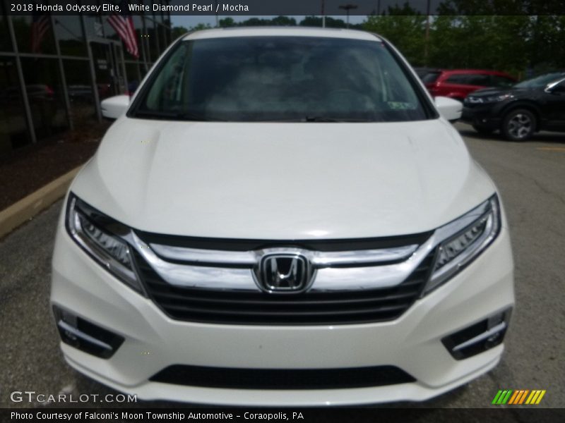 White Diamond Pearl / Mocha 2018 Honda Odyssey Elite