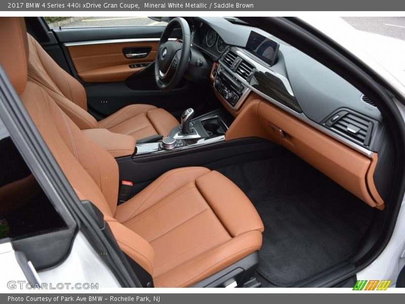 Front Seat of 2017 4 Series 440i xDrive Gran Coupe