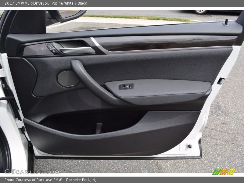 Alpine White / Black 2017 BMW X3 xDrive35i