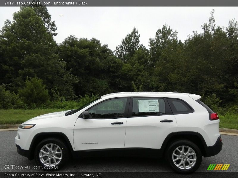 Bright White / Black 2017 Jeep Cherokee Sport