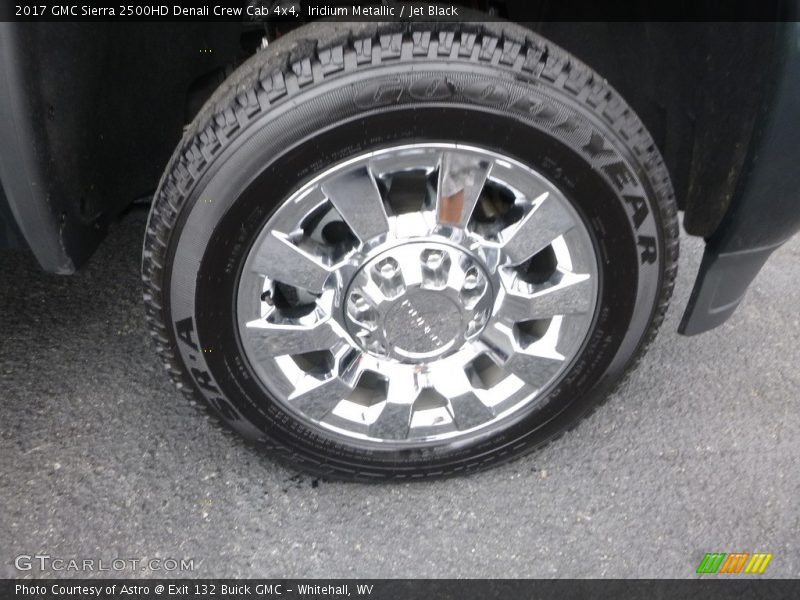 Iridium Metallic / Jet Black 2017 GMC Sierra 2500HD Denali Crew Cab 4x4