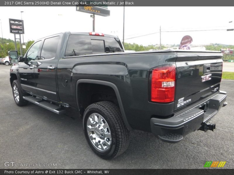 Iridium Metallic / Jet Black 2017 GMC Sierra 2500HD Denali Crew Cab 4x4
