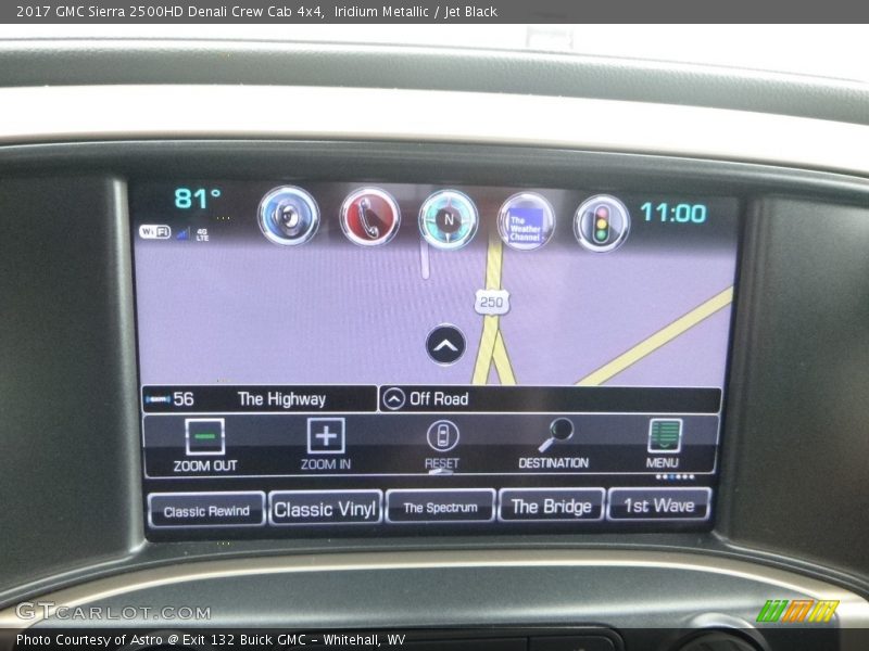 Iridium Metallic / Jet Black 2017 GMC Sierra 2500HD Denali Crew Cab 4x4
