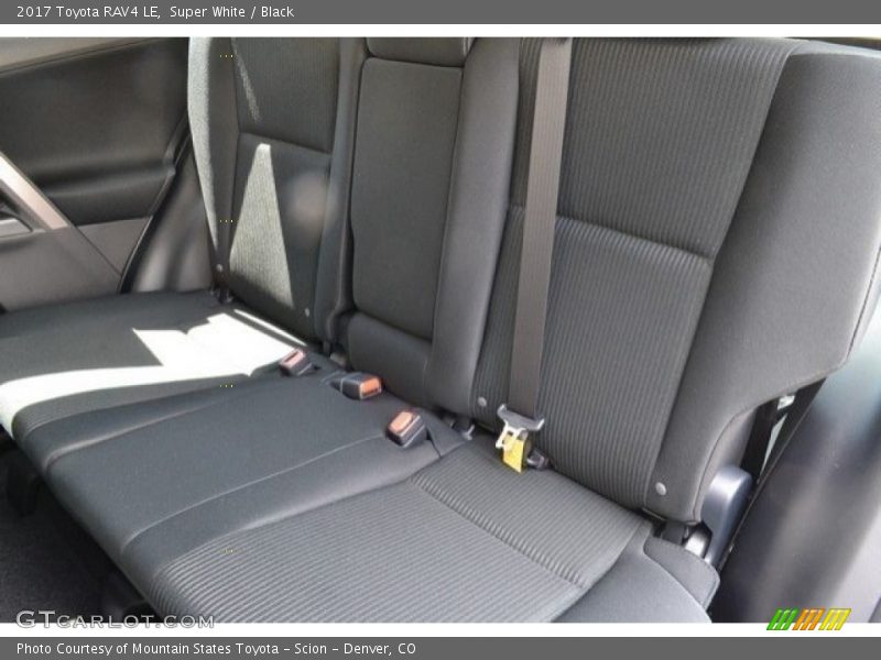 Super White / Black 2017 Toyota RAV4 LE