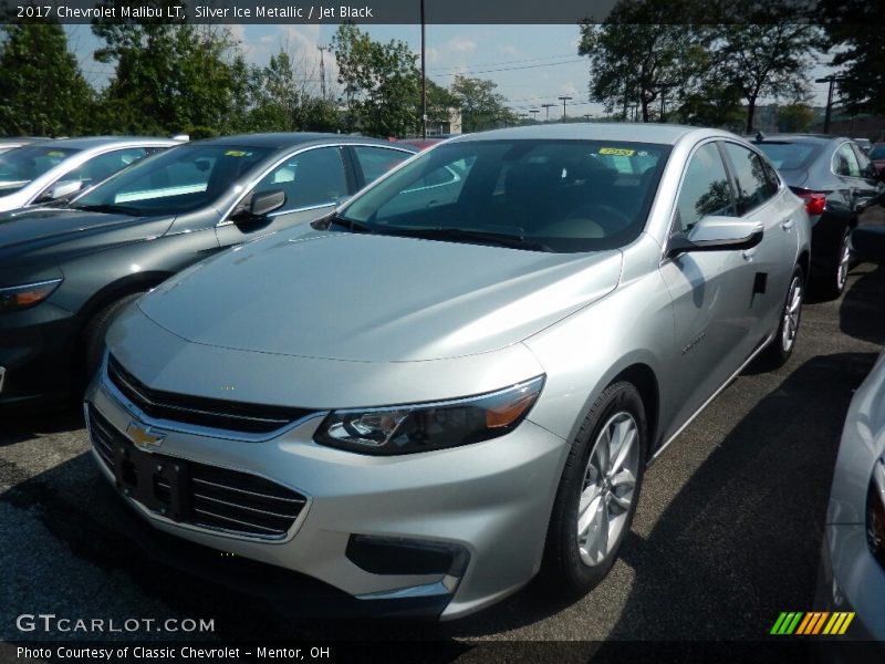 Silver Ice Metallic / Jet Black 2017 Chevrolet Malibu LT