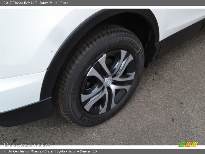 Super White / Black 2017 Toyota RAV4 LE