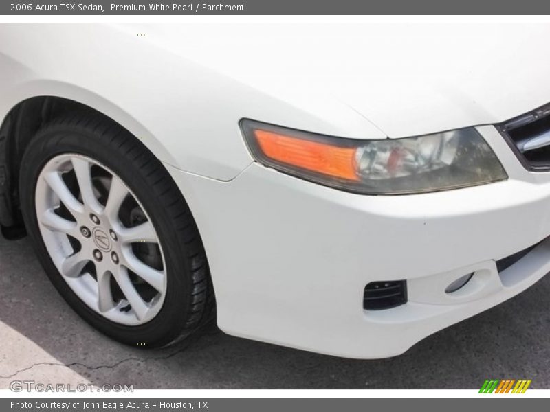 Premium White Pearl / Parchment 2006 Acura TSX Sedan