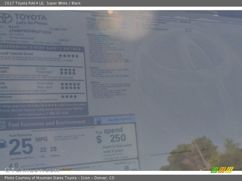 Super White / Black 2017 Toyota RAV4 LE