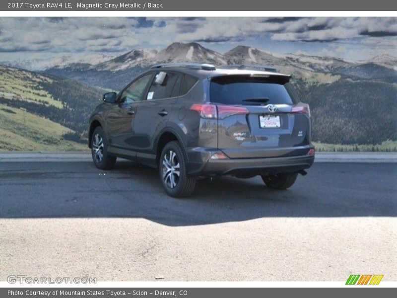 Magnetic Gray Metallic / Black 2017 Toyota RAV4 LE