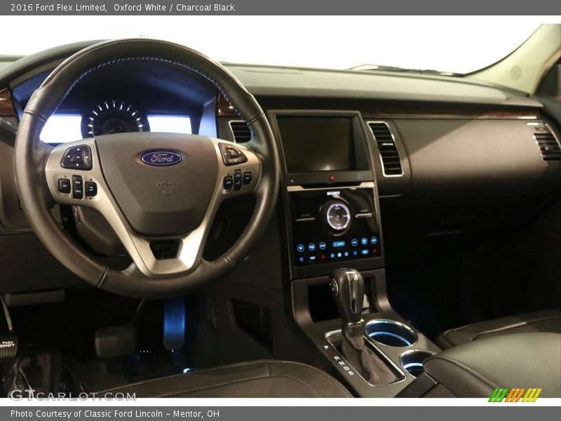 Oxford White / Charcoal Black 2016 Ford Flex Limited