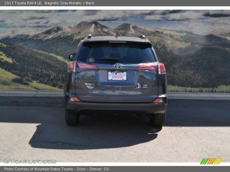 Magnetic Gray Metallic / Black 2017 Toyota RAV4 LE