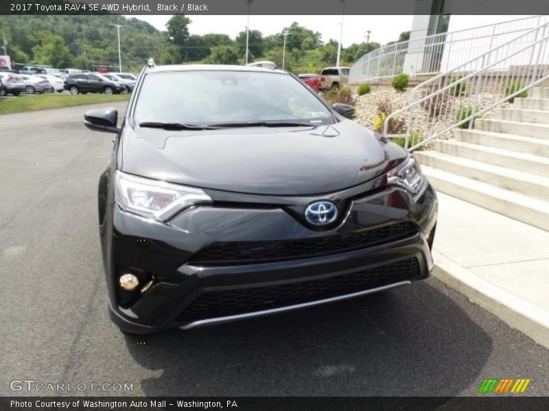 Black / Black 2017 Toyota RAV4 SE AWD Hybrid