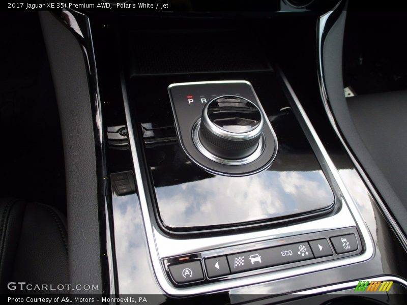 Polaris White / Jet 2017 Jaguar XE 35t Premium AWD