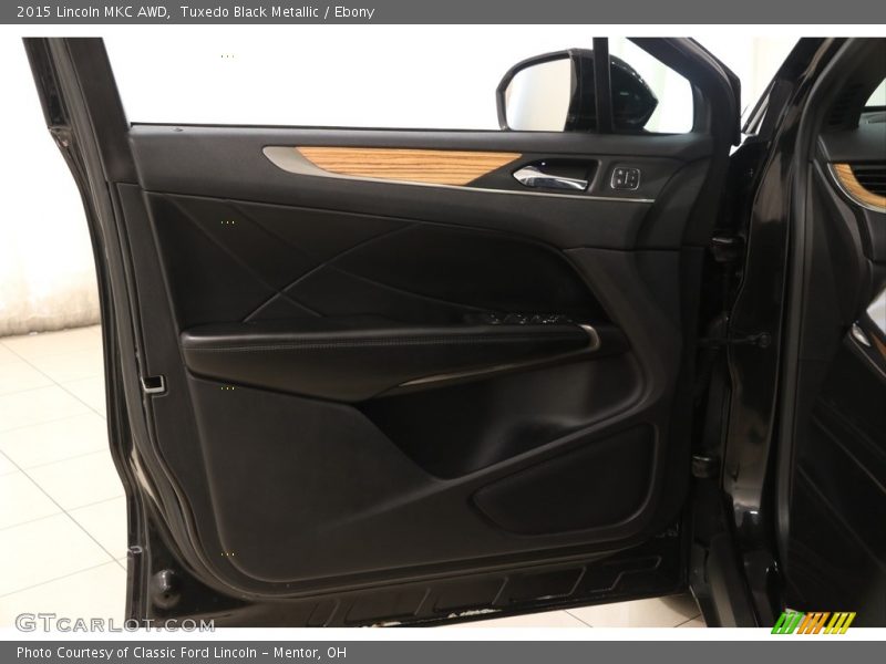 Tuxedo Black Metallic / Ebony 2015 Lincoln MKC AWD