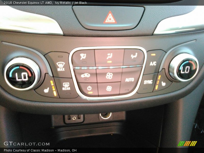 Ivy Metallic / Jet Black 2018 Chevrolet Equinox LT AWD