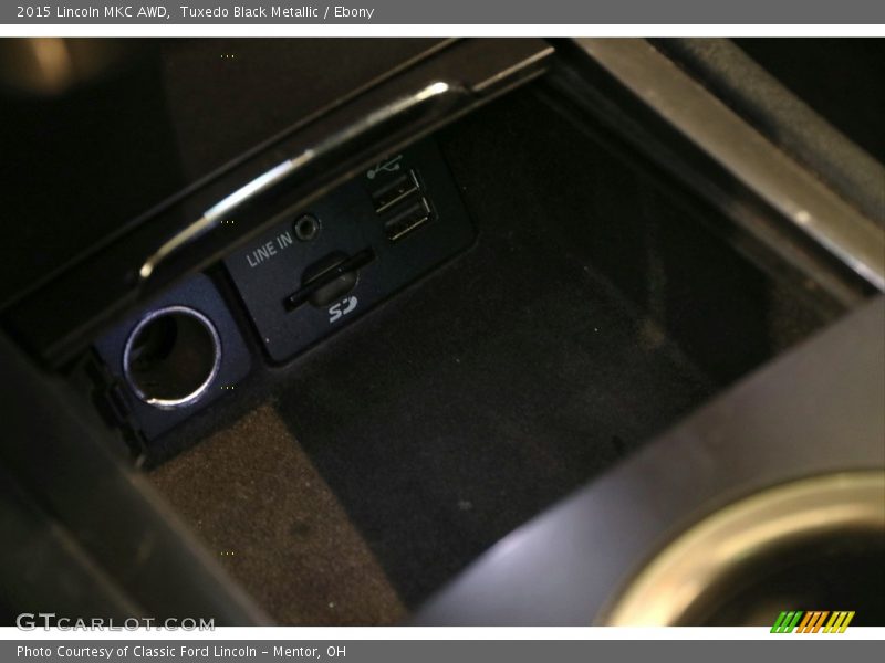 Tuxedo Black Metallic / Ebony 2015 Lincoln MKC AWD