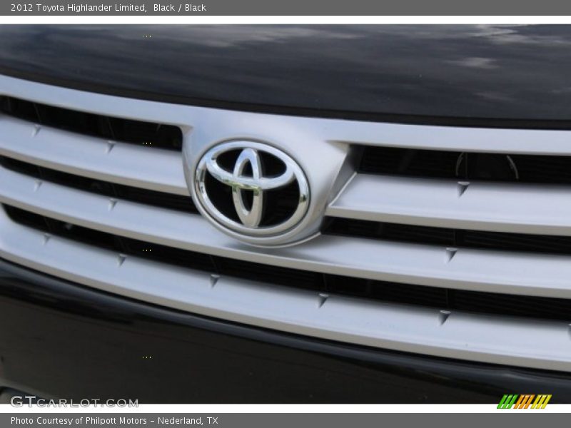 Black / Black 2012 Toyota Highlander Limited
