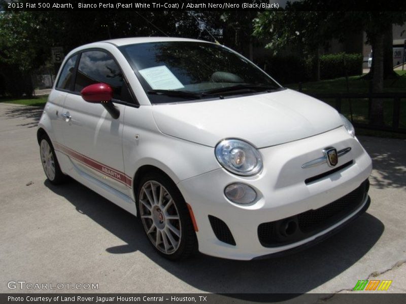 Bianco Perla (Pearl White Tri-Coat) / Abarth Nero/Nero (Black/Black) 2013 Fiat 500 Abarth