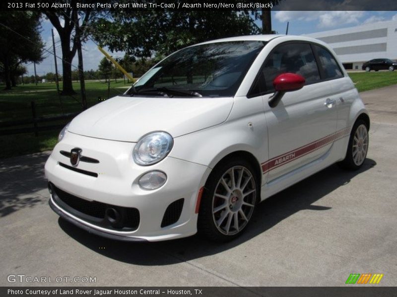Bianco Perla (Pearl White Tri-Coat) / Abarth Nero/Nero (Black/Black) 2013 Fiat 500 Abarth