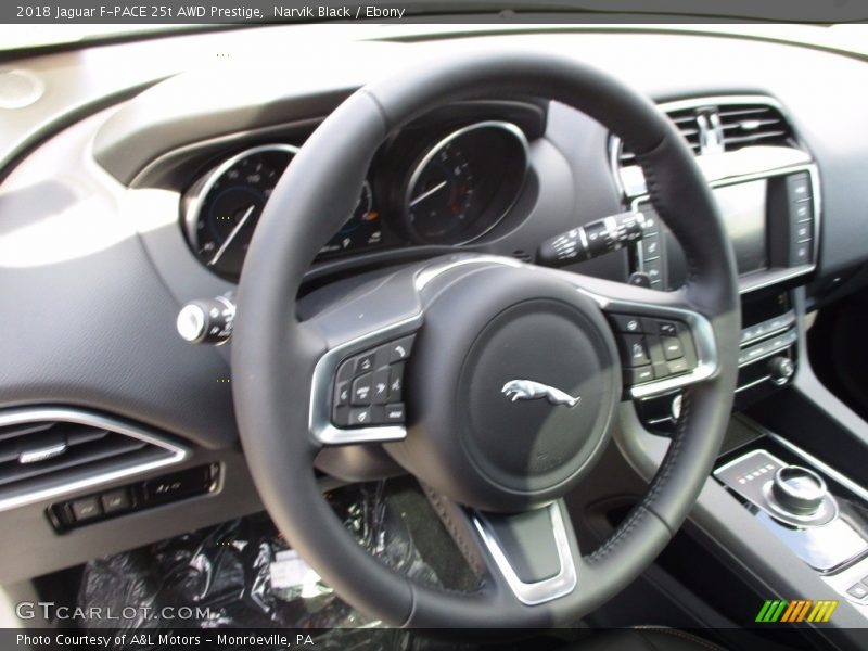 Narvik Black / Ebony 2018 Jaguar F-PACE 25t AWD Prestige