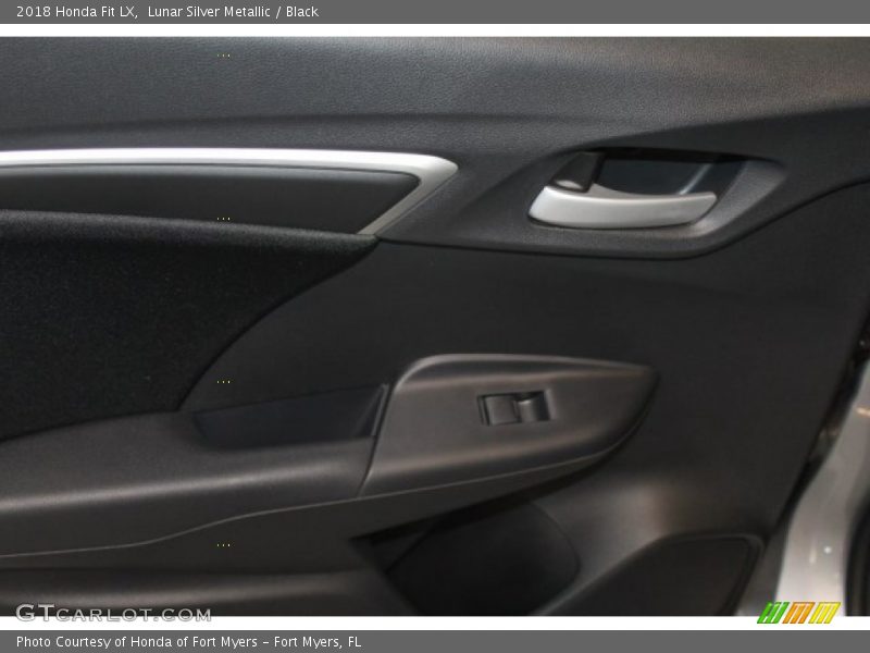 Lunar Silver Metallic / Black 2018 Honda Fit LX