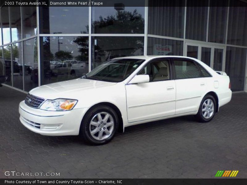 Diamond White Pearl / Taupe 2003 Toyota Avalon XL