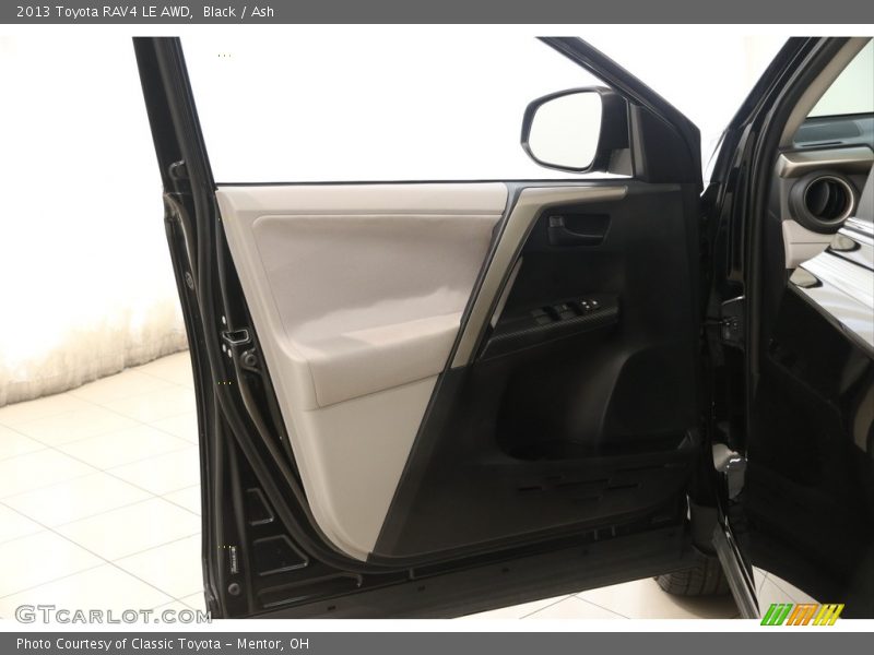 Black / Ash 2013 Toyota RAV4 LE AWD