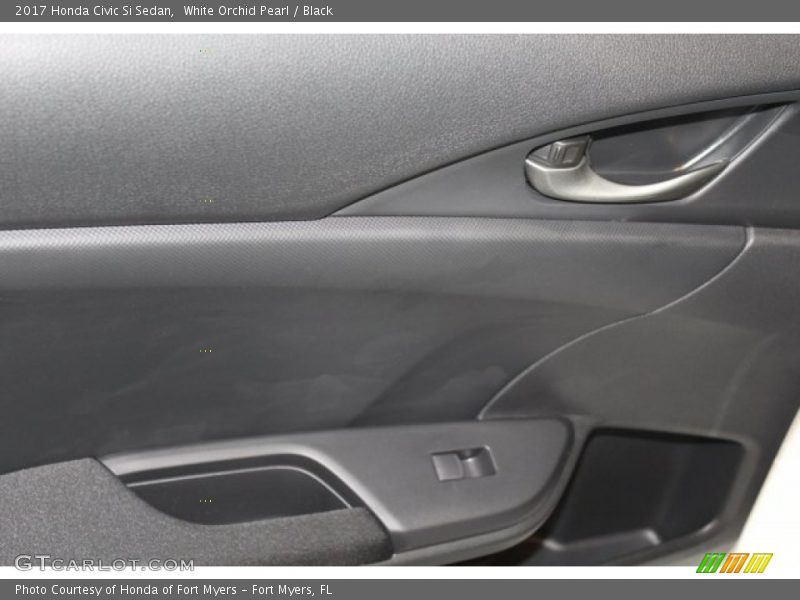 White Orchid Pearl / Black 2017 Honda Civic Si Sedan