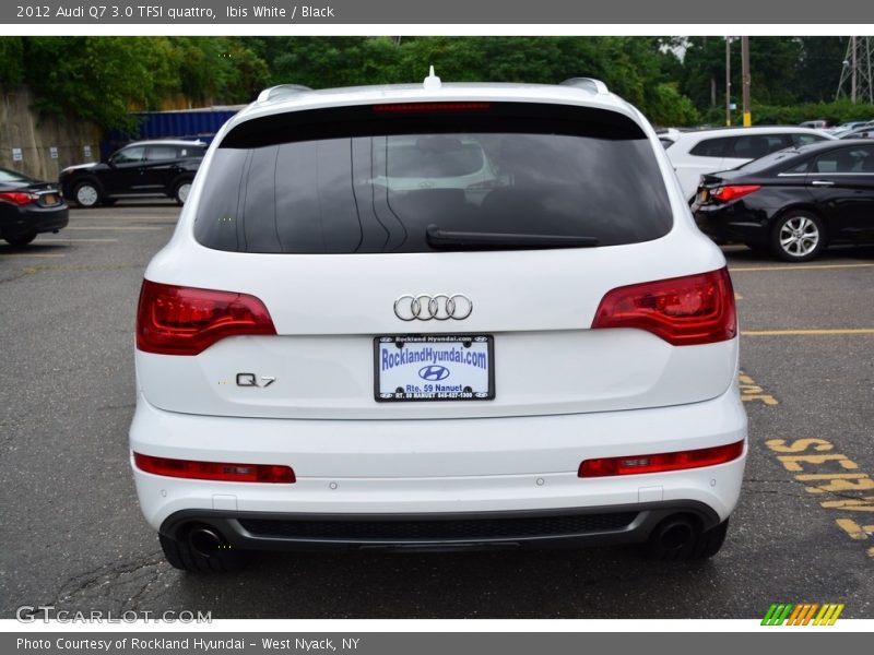 Ibis White / Black 2012 Audi Q7 3.0 TFSI quattro