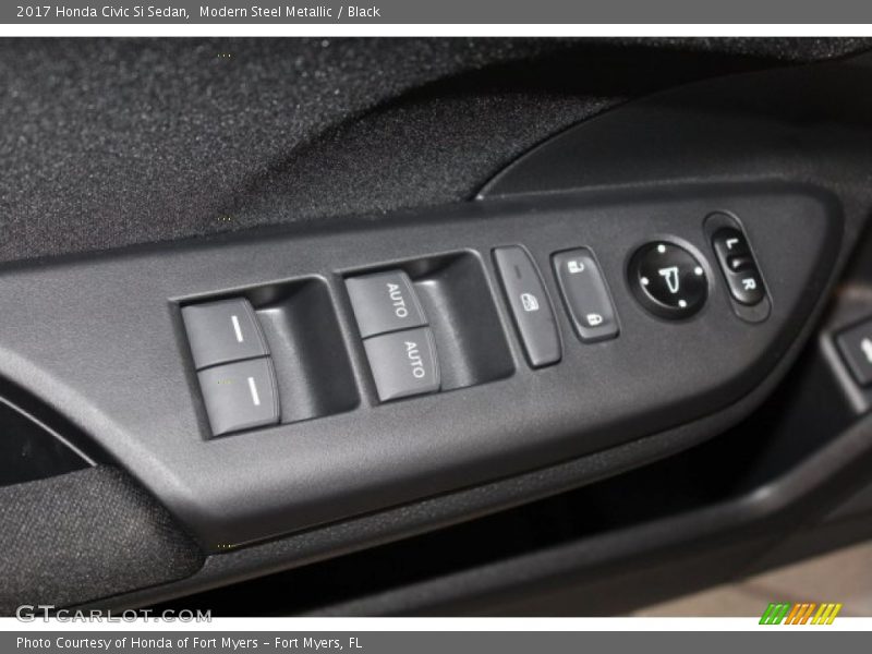 Modern Steel Metallic / Black 2017 Honda Civic Si Sedan