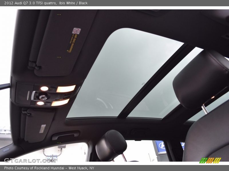 Ibis White / Black 2012 Audi Q7 3.0 TFSI quattro