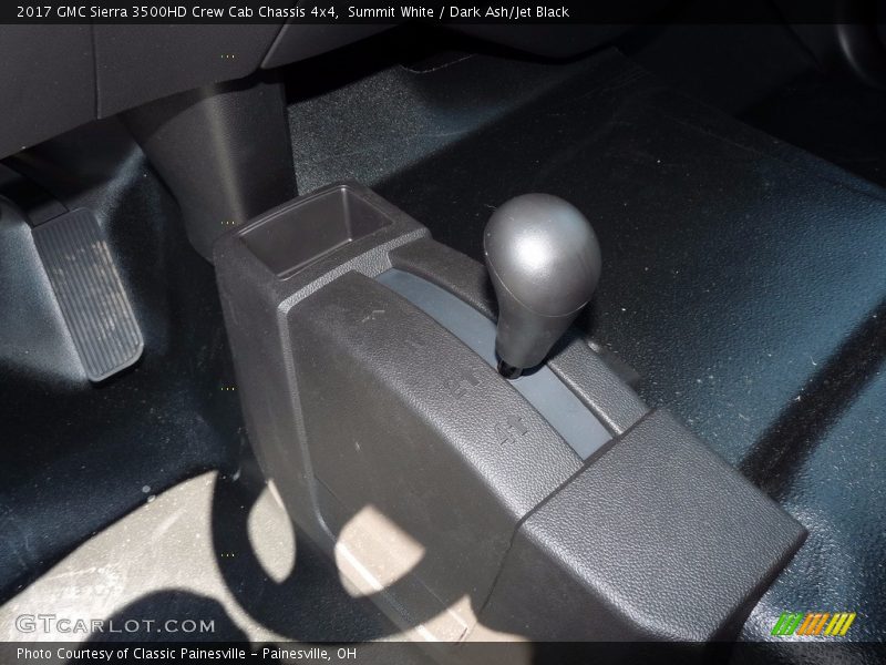 Summit White / Dark Ash/Jet Black 2017 GMC Sierra 3500HD Crew Cab Chassis 4x4