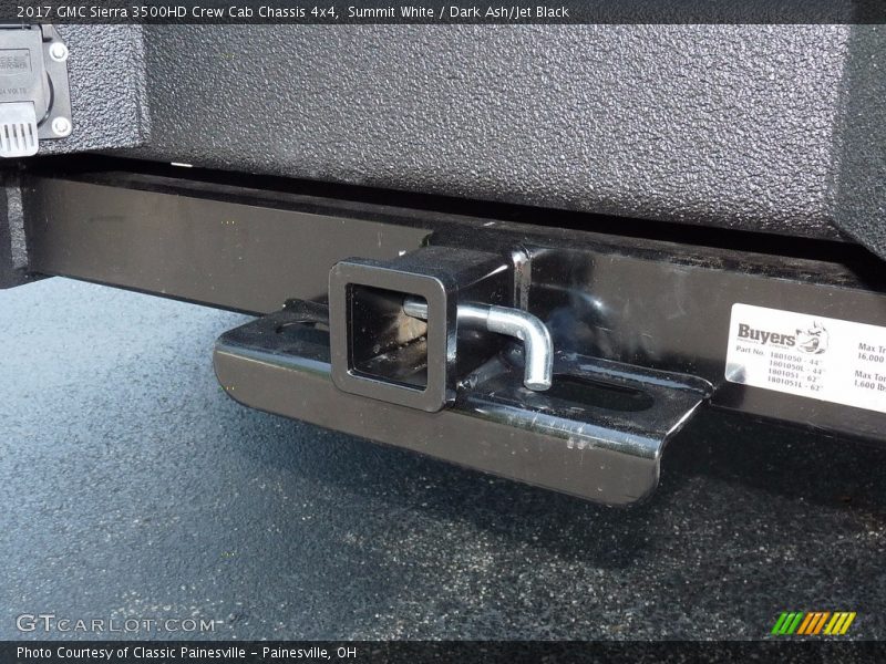 Summit White / Dark Ash/Jet Black 2017 GMC Sierra 3500HD Crew Cab Chassis 4x4