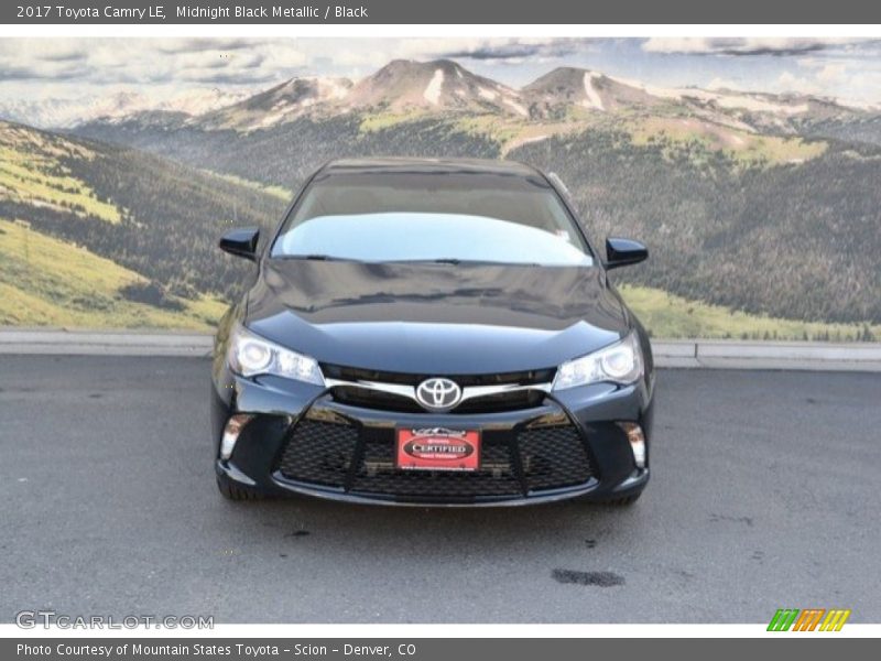 Midnight Black Metallic / Black 2017 Toyota Camry LE
