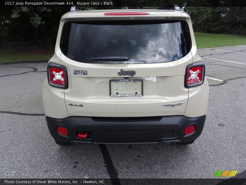 Mojave Sand / Black 2017 Jeep Renegade Deserthawk 4x4