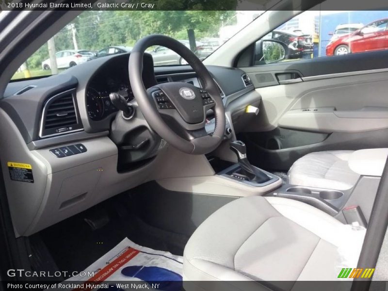 Galactic Gray / Gray 2018 Hyundai Elantra Limited