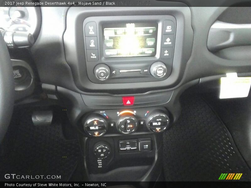 Mojave Sand / Black 2017 Jeep Renegade Deserthawk 4x4