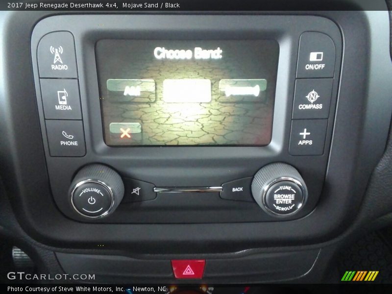Mojave Sand / Black 2017 Jeep Renegade Deserthawk 4x4