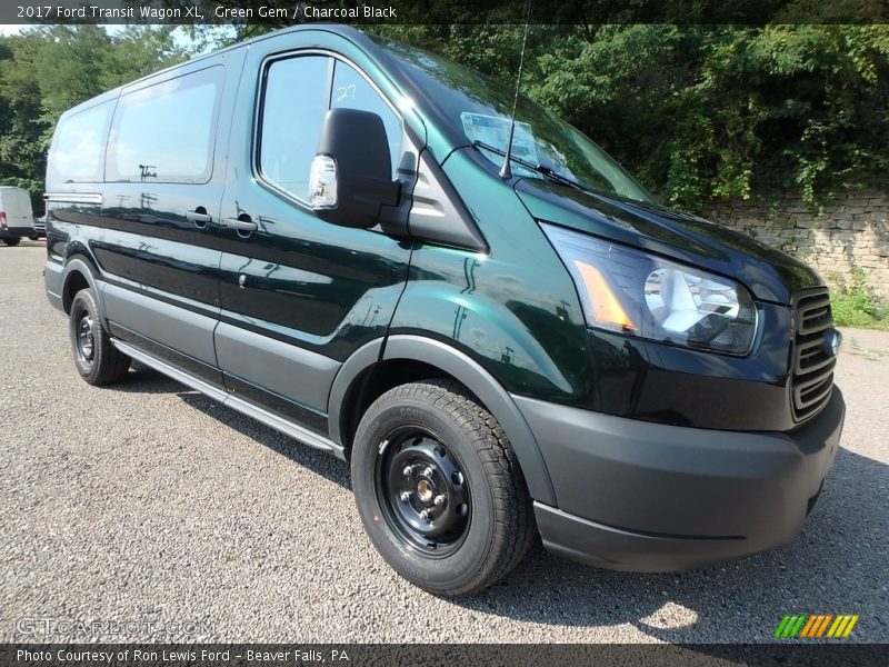 Front 3/4 View of 2017 Transit Wagon XL