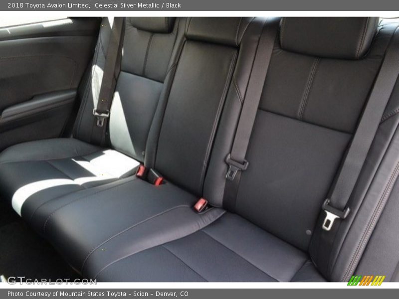 Celestial Silver Metallic / Black 2018 Toyota Avalon Limited
