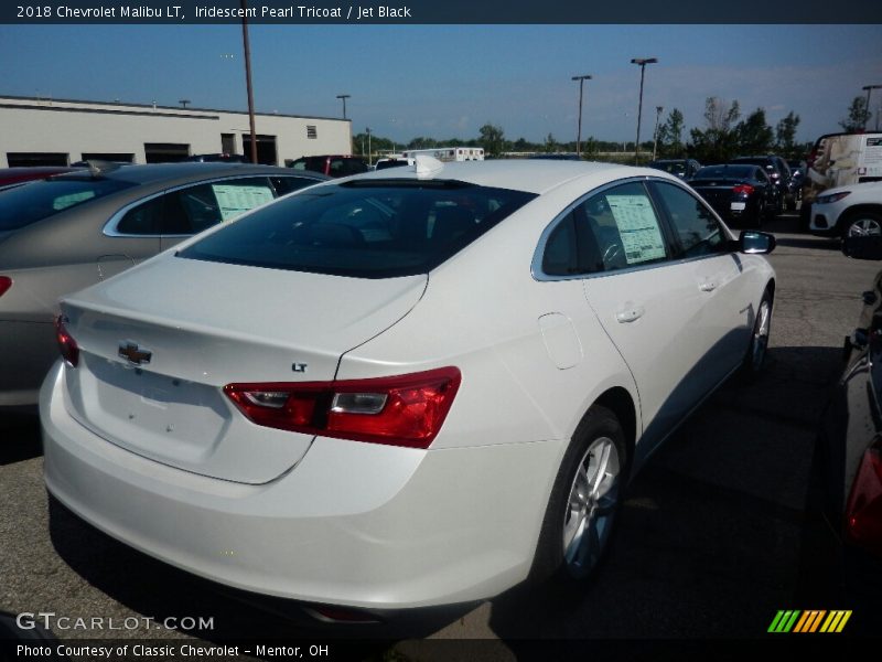 Iridescent Pearl Tricoat / Jet Black 2018 Chevrolet Malibu LT