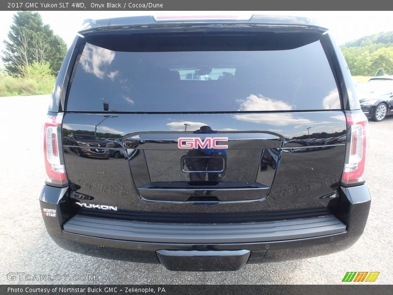 Onyx Black / Cocoa/Dune 2017 GMC Yukon SLT 4WD